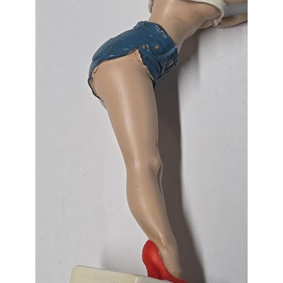 VINTAGE Bottoms Up R. Demars for Ganz Beer/Soda Can Holder Pin Up Figure - Picture 7 of 8